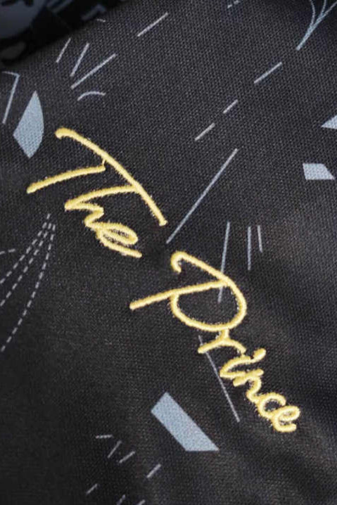 Hommage au surnom "The Prince" de Neymar sur le maillot du Brésil