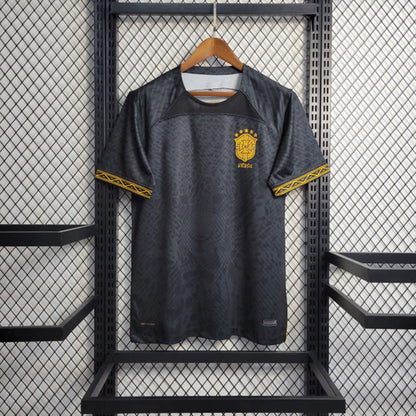 Maillot de football concept du Brésil de couleur noir et or, modèle Léopard de Samba Futebol