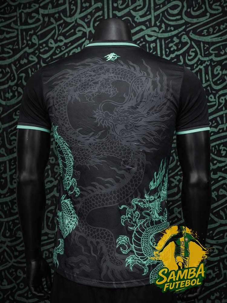 Maillot de l'Algérie avec un dragon vert