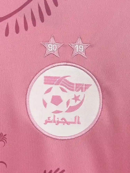 Maillot d'Algérie "Zellige" rose - vue du logo