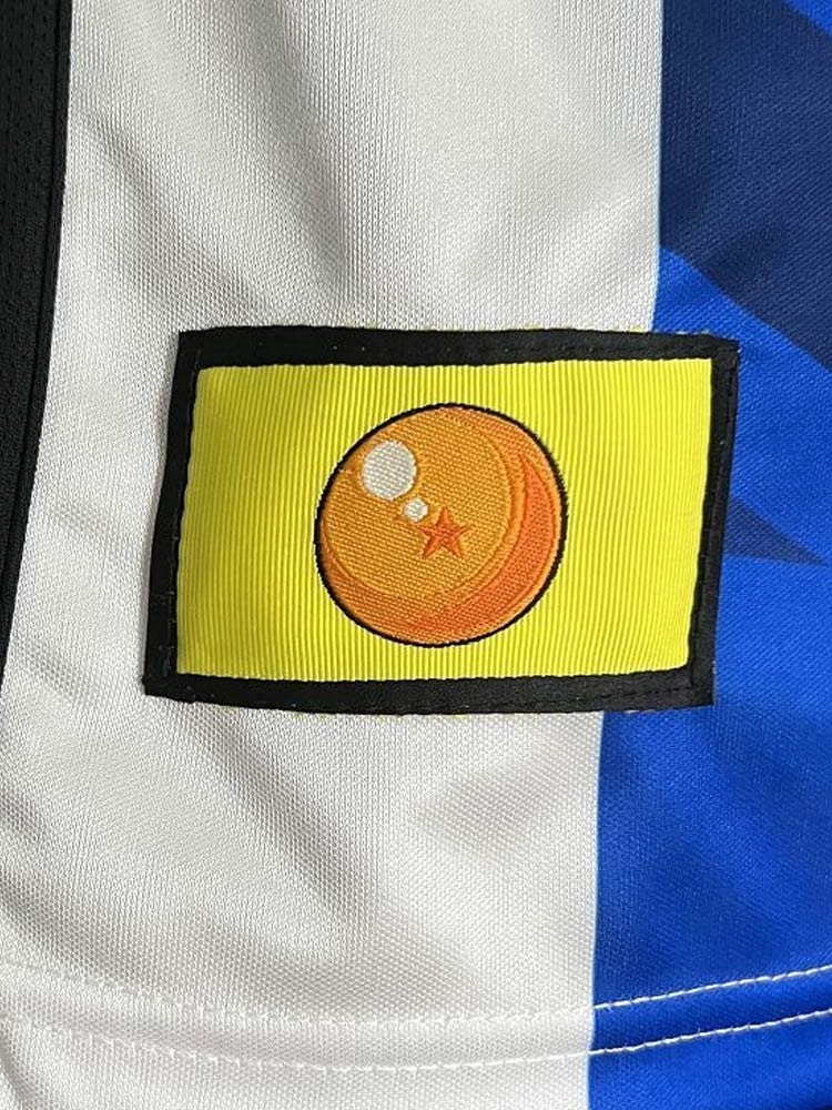 Patch boule de cristal maillot Argentine Dragon Ball 2026 – détail brodé inspiré manga