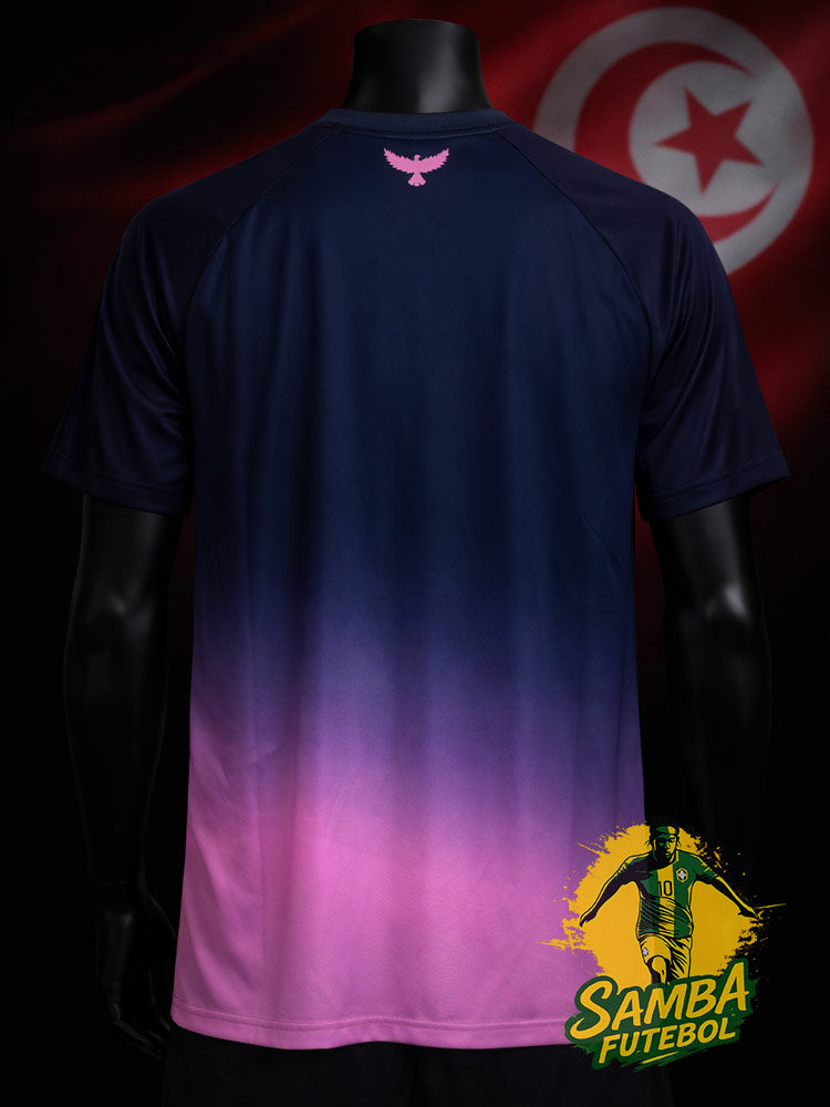 Maillot spécial de la Tunisie évoquant le jour et la nuit, vue de dos