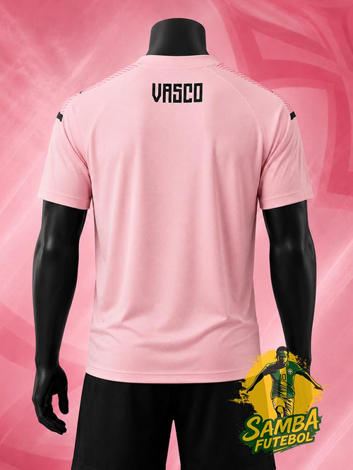 Maillot Vasco da Gama Pink Life 2026 vue de dos – lettrage VASCO noir sur rose – Samba Futebol